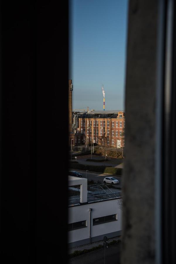 Apartment mit Industriecharme/ Netflix + WIFI&zentrumsnah Chemnitz Exterior foto